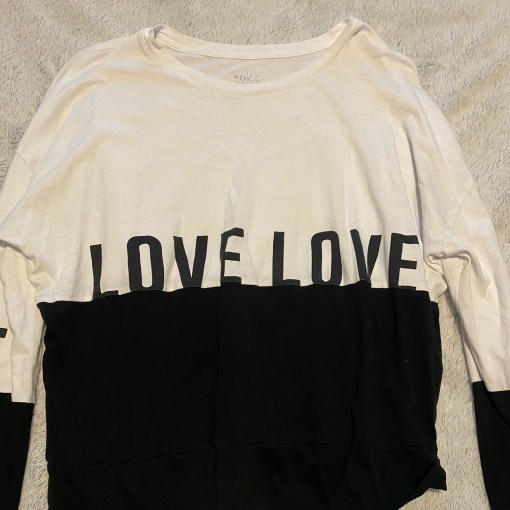 Long sleeve sweater